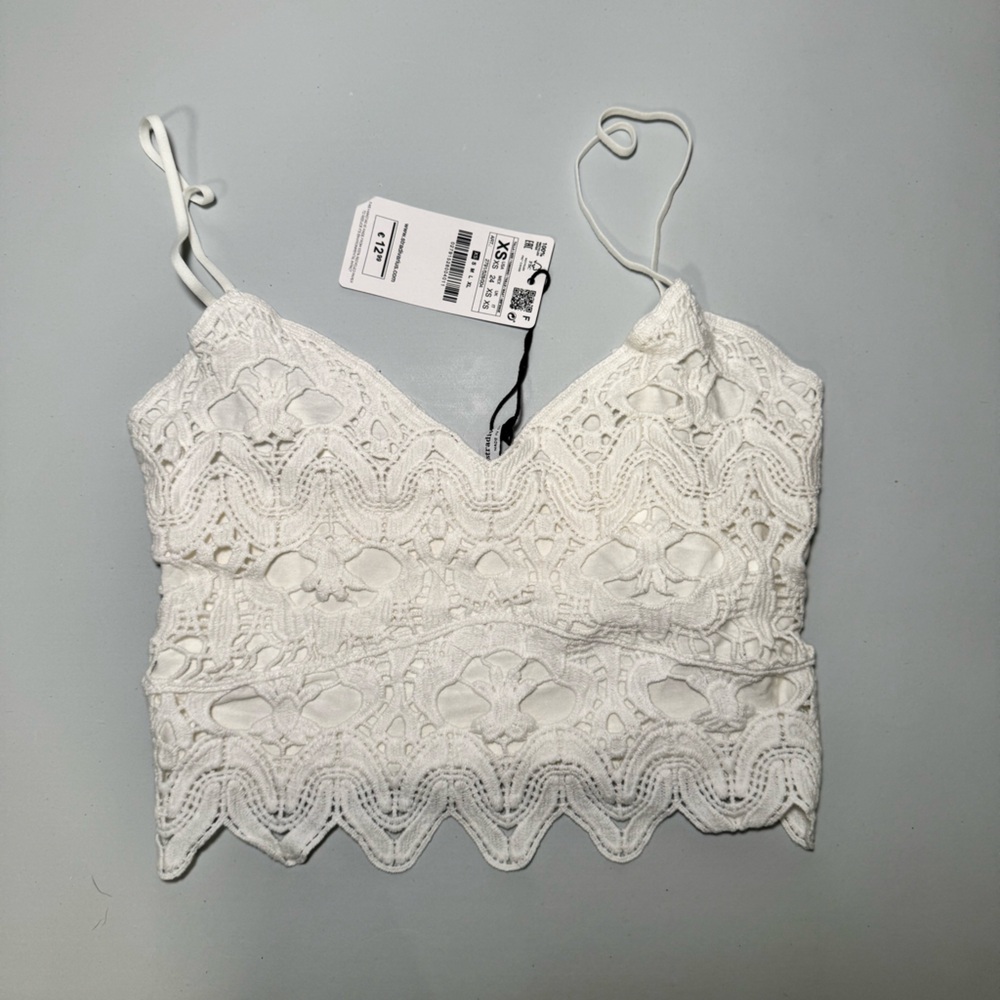 NWT Stradivarius top